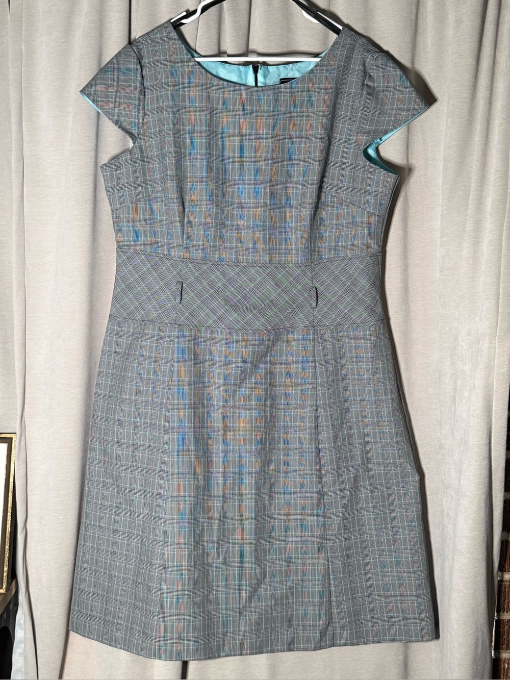 Gray Plaid Cap-Sleeve Dress with Teal Lining size 18